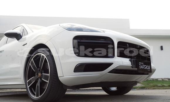 Buy Used Porsche Cayenne White Car in Bangkok in Bangkok Buy Used Porsche Cayenne White Car in Bangkok in Bangkok