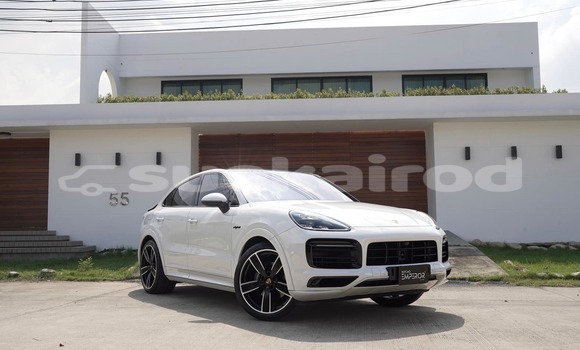 Buy Used Porsche Cayenne White Car in Bangkok in Bangkok Buy Used Porsche Cayenne White Car in Bangkok in Bangkok