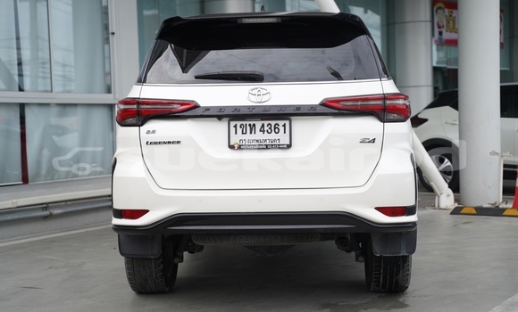 Buy Used Toyota Fortuner White Car in Bangkok in Bangkok Buy Used Toyota Fortuner White Car in Bangkok in Bangkok