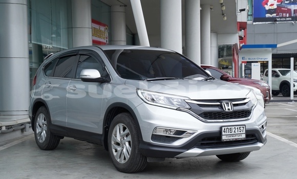 Buy Used Honda CR-V Silver Car in Bangkok in Bangkok Buy Used Honda CR-V Silver Car in Bangkok in Bangkok
