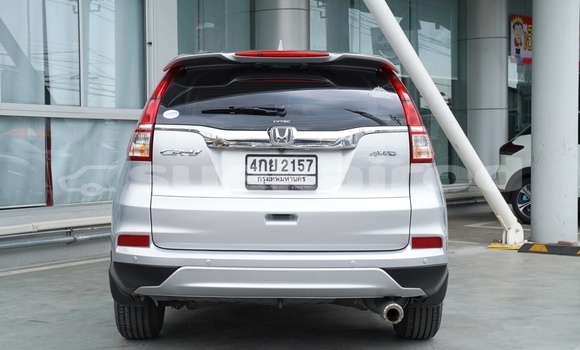 Buy Used Honda CR-V Silver Car in Bangkok in Bangkok Buy Used Honda CR-V Silver Car in Bangkok in Bangkok