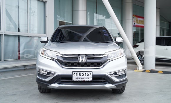Buy Used Honda CR-V Silver Car in Bangkok in Bangkok Buy Used Honda CR-V Silver Car in Bangkok in Bangkok