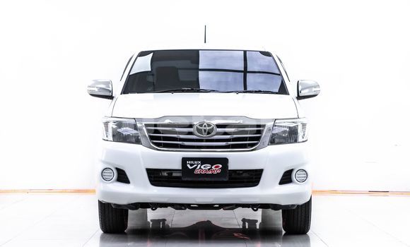 Buy Used Toyota Hiluxe VIGO White Car in Bangkok in Bangkok Buy Used Toyota Hiluxe VIGO White Car in Bangkok in Bangkok