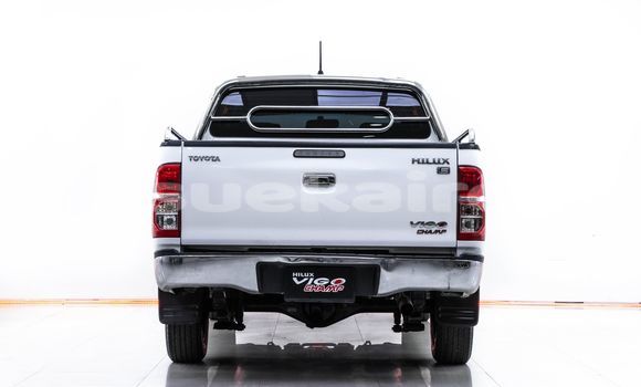 Buy Used Toyota Hiluxe VIGO White Car in Bangkok in Bangkok Buy Used Toyota Hiluxe VIGO White Car in Bangkok in Bangkok