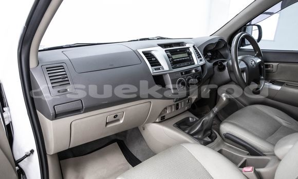 Buy Used Toyota Hiluxe VIGO White Car in Bangkok in Bangkok Buy Used Toyota Hiluxe VIGO White Car in Bangkok in Bangkok