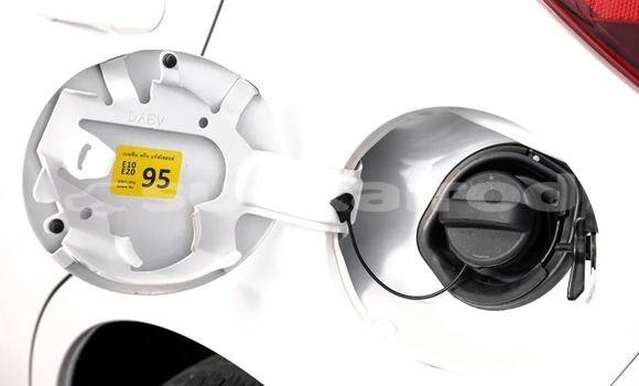 ซื้อ รถมือสอง Mazda Mazda 2 ขาว รถยนต์ ใน %{เมือง} ใน กรุงเทพมหานคร ซื้อ รถมือสอง Mazda Mazda 2 ขาว รถยนต์ ใน %{เมือง} ใน กรุงเทพมหานคร