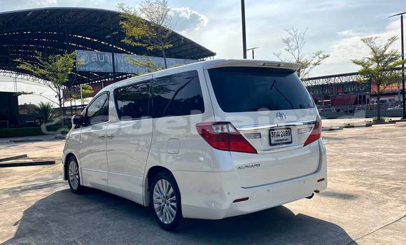 Buy Used Toyota Alphard White Car in Bangkok in Bangkok Buy Used Toyota Alphard White Car in Bangkok in Bangkok