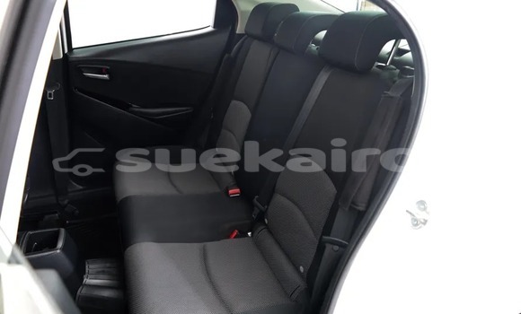 ซื้อ รถมือสอง Mazda Mazda 2 ขาว รถยนต์ ใน %{เมือง} ใน กรุงเทพมหานคร ซื้อ รถมือสอง Mazda Mazda 2 ขาว รถยนต์ ใน %{เมือง} ใน กรุงเทพมหานคร