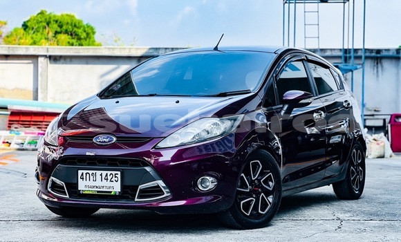 ซื้อ รถมือสอง Ford Fiesta อื่น ๆ รถยนต์ ใน %{เมือง} ใน กรุงเทพมหานคร