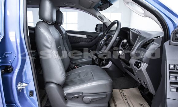 Buy Used Chevrolet Colorado Other Car in Bangkok in Bangkok Buy Used Chevrolet Colorado Other Car in Bangkok in Bangkok