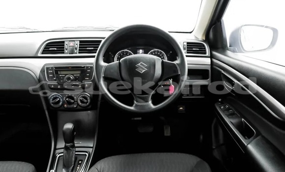 ซื้อ รถมือสอง Suzuki Ciaz สีดำ รถยนต์ ใน %{เมือง} ใน กรุงเทพมหานคร ซื้อ รถมือสอง Suzuki Ciaz สีดำ รถยนต์ ใน %{เมือง} ใน กรุงเทพมหานคร