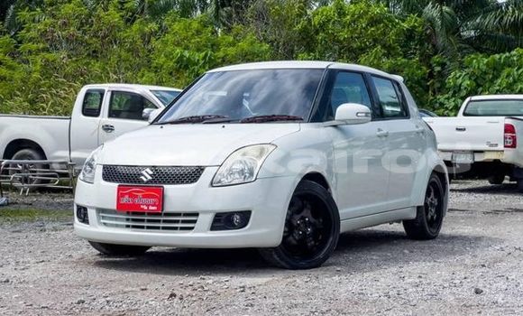 Buy Used Suzuki Swift White Car in Bangkok in Bangkok