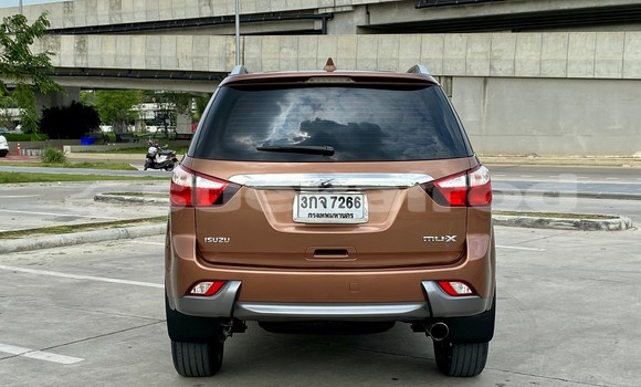 Buy Used Isuzu MU-X Brown Car in Bangkok in Bangkok Buy Used Isuzu MU-X Brown Car in Bangkok in Bangkok