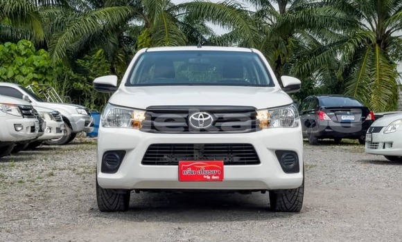 ซื้อ รถมือสอง Toyota Hiluxe Revo ขาว รถยนต์ ใน %{เมือง} ใน กรุงเทพมหานคร ซื้อ รถมือสอง Toyota Hiluxe Revo ขาว รถยนต์ ใน %{เมือง} ใน กรุงเทพมหานคร