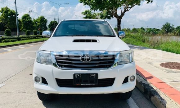 ซื้อ รถมือสอง Toyota Hiluxe VIGO ขาว รถยนต์ ใน %{เมือง} ใน กรุงเทพมหานคร ซื้อ รถมือสอง Toyota Hiluxe VIGO ขาว รถยนต์ ใน %{เมือง} ใน กรุงเทพมหานคร
