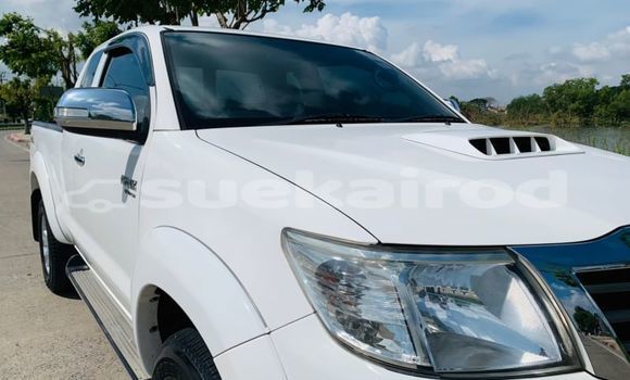 ซื้อ รถมือสอง Toyota Hiluxe VIGO ขาว รถยนต์ ใน %{เมือง} ใน กรุงเทพมหานคร ซื้อ รถมือสอง Toyota Hiluxe VIGO ขาว รถยนต์ ใน %{เมือง} ใน กรุงเทพมหานคร