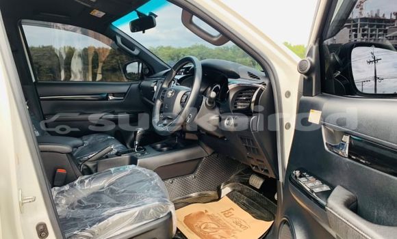 ซื้อ รถมือสอง Toyota Hiluxe Revo ขาว รถยนต์ ใน %{เมือง} ใน กรุงเทพมหานคร ซื้อ รถมือสอง Toyota Hiluxe Revo ขาว รถยนต์ ใน %{เมือง} ใน กรุงเทพมหานคร