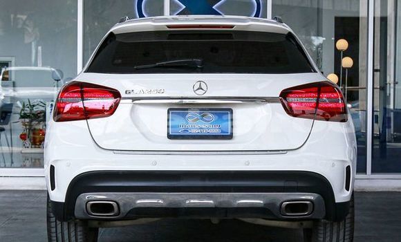 ซื้อ รถมือสอง Mercedes-Benz GLA-klasse ขาว รถยนต์ ใน %{เมือง} ใน กรุงเทพมหานคร ซื้อ รถมือสอง Mercedes-Benz GLA-klasse ขาว รถยนต์ ใน %{เมือง} ใน กรุงเทพมหานคร