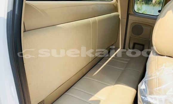 Buy Used Toyota Hiluxe VIGO White Car in Bangkok in Bangkok Buy Used Toyota Hiluxe VIGO White Car in Bangkok in Bangkok