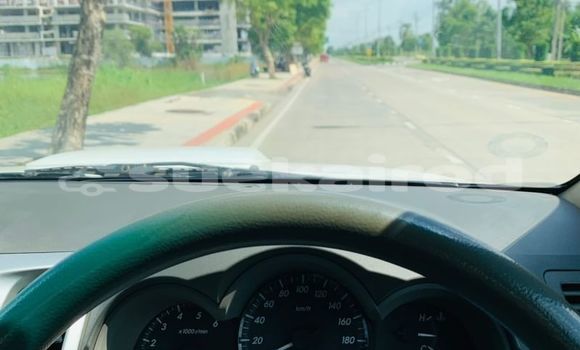 Buy Used Toyota Hiluxe VIGO White Car in Bangkok in Bangkok Buy Used Toyota Hiluxe VIGO White Car in Bangkok in Bangkok