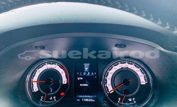 Buy Used Toyota Hiluxe Revo White Car in Bangkok in Bangkok Buy Used Toyota Hiluxe Revo White Car in Bangkok in Bangkok