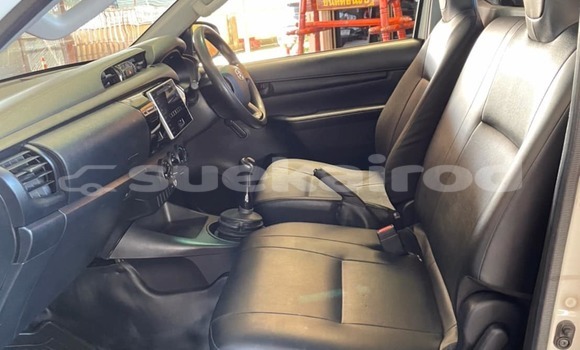 Buy Used Toyota Hiluxe Revo White Car in Bangkok in Bangkok Buy Used Toyota Hiluxe Revo White Car in Bangkok in Bangkok