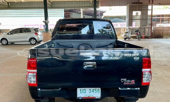 Buy Used Toyota Hiluxe VIGO Black Car in Bangkok in Bangkok Buy Used Toyota Hiluxe VIGO Black Car in Bangkok in Bangkok