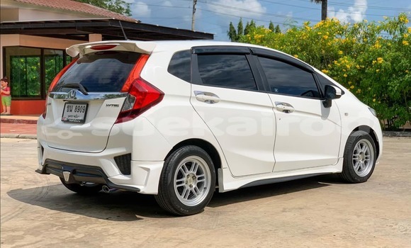 ซื้อ รถมือสอง Honda Jazz ขาว รถยนต์ ใน %{เมือง} ใน กรุงเทพมหานคร ซื้อ รถมือสอง Honda Jazz ขาว รถยนต์ ใน %{เมือง} ใน กรุงเทพมหานคร