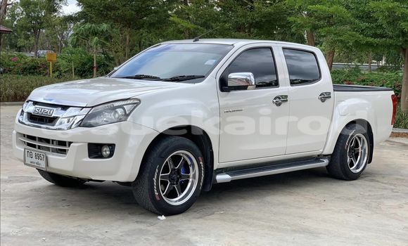 ซื้อ รถมือสอง Isuzu D-Max ขาว รถยนต์ ใน %{เมือง} ใน กรุงเทพมหานคร