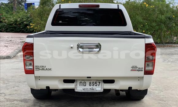 Buy Used Isuzu D-Max White Car in Bangkok in Bangkok Buy Used Isuzu D-Max White Car in Bangkok in Bangkok