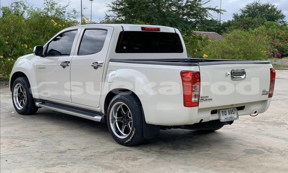 Buy Used Isuzu D-Max White Car in Bangkok in Bangkok Buy Used Isuzu D-Max White Car in Bangkok in Bangkok