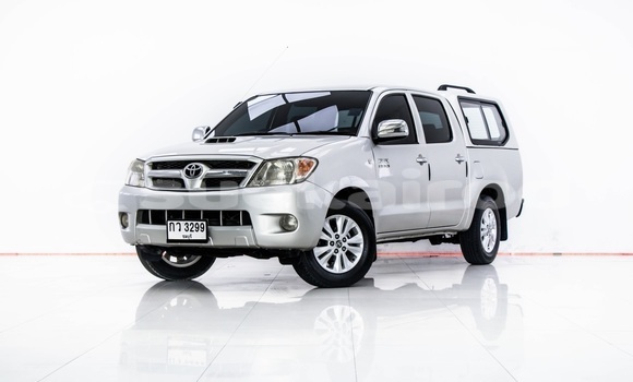 ซื้อ รถมือสอง Toyota Hiluxe VIGO อื่น ๆ รถยนต์ ใน %{เมือง} ใน กรุงเทพมหานคร