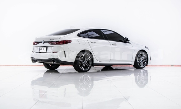 Buy Used BMW 2-Series White Car in Bangkok in Bangkok Buy Used BMW 2-Series White Car in Bangkok in Bangkok