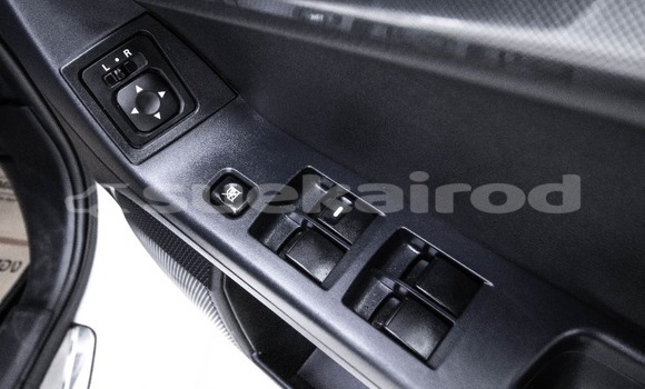 Buy Used Mitsubishi Lancer White Car in Bangkok in Bangkok Buy Used Mitsubishi Lancer White Car in Bangkok in Bangkok