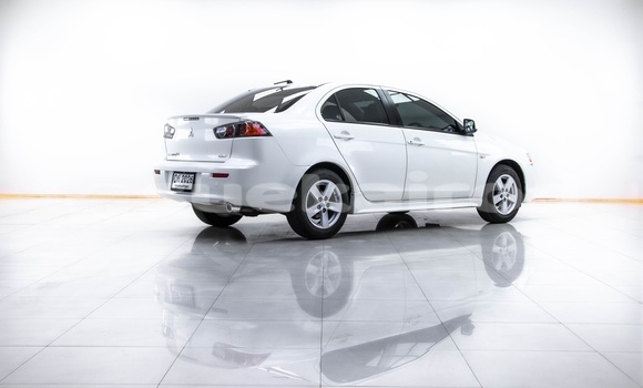Buy Used Mitsubishi Lancer White Car in Bangkok in Bangkok Buy Used Mitsubishi Lancer White Car in Bangkok in Bangkok
