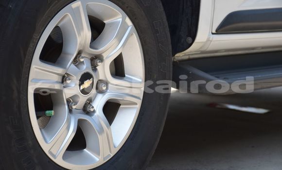 Buy Used Chevrolet Colorado White Car in Bangkok in Bangkok Buy Used Chevrolet Colorado White Car in Bangkok in Bangkok