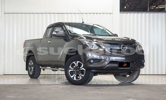 ซื้อ รถมือสอง Mazda BT-50 สีดำ รถยนต์ ใน %{เมือง} ใน กรุงเทพมหานคร