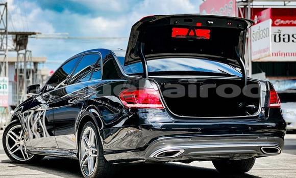 ซื้อ รถมือสอง Mercedes-Benz E-klasse สีดำ รถยนต์ ใน %{เมือง} ใน กรุงเทพมหานคร ซื้อ รถมือสอง Mercedes-Benz E-klasse สีดำ รถยนต์ ใน %{เมือง} ใน กรุงเทพมหานคร