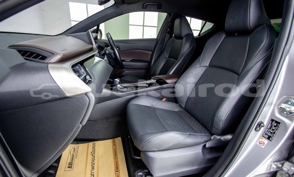 Buy Used Toyota C-HR Other Car in Bangkok in Bangkok Buy Used Toyota C-HR Other Car in Bangkok in Bangkok