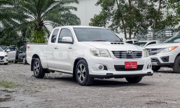 Buy Used Toyota Vigo White Car in Bangkok in Bangkok Buy Used Toyota Vigo White Car in Bangkok in Bangkok