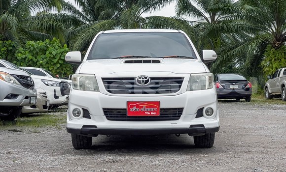 Buy Used Toyota Vigo White Car in Bangkok in Bangkok Buy Used Toyota Vigo White Car in Bangkok in Bangkok