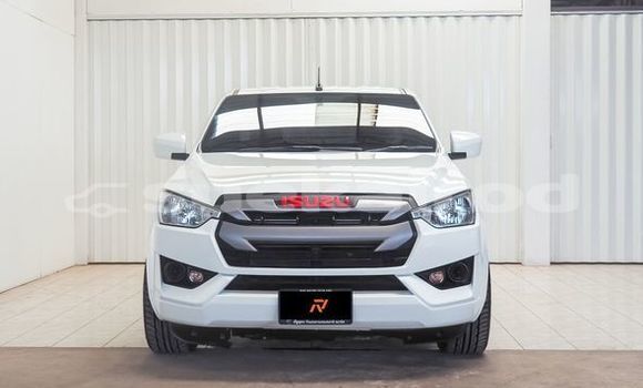 Buy Used Isuzu D-Max White Car in Bangkok in Bangkok Buy Used Isuzu D-Max White Car in Bangkok in Bangkok