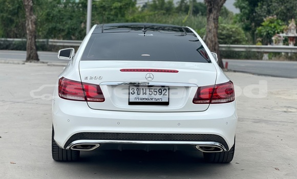 Buy Used Mercedes-Benz E200 White Car in Bangkok in Bangkok Buy Used Mercedes-Benz E200 White Car in Bangkok in Bangkok