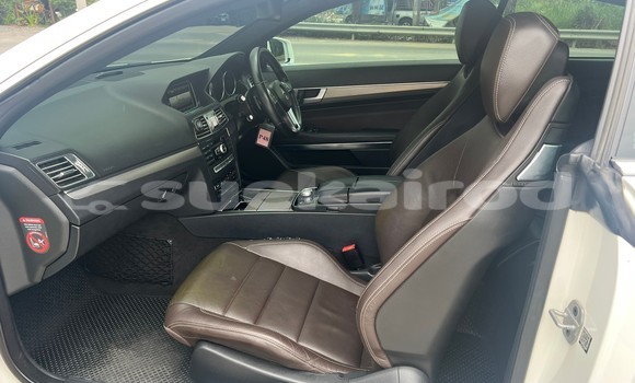 Buy Used Mercedes-Benz E200 White Car in Bangkok in Bangkok Buy Used Mercedes-Benz E200 White Car in Bangkok in Bangkok