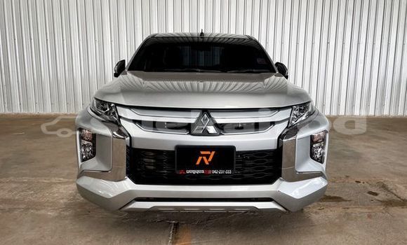 Buy Used Mitsubishi Triton Silver Car in Bangkok in Bangkok Buy Used Mitsubishi Triton Silver Car in Bangkok in Bangkok