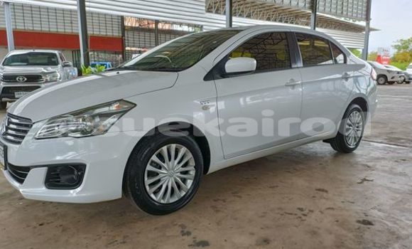 Buy Used Suzuki Ciaz White Car in Bangkok in Bangkok Buy Used Suzuki Ciaz White Car in Bangkok in Bangkok