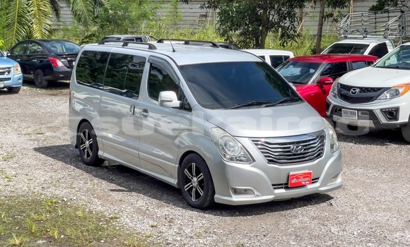 Buy Used Hyundai H1 Silver Car in Bangkok in Bangkok Buy Used Hyundai H1 Silver Car in Bangkok in Bangkok