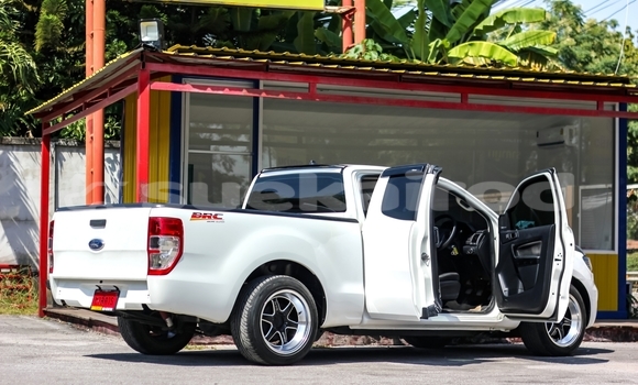 Buy Used Ford Ranger White Car in Bangkok in Bangkok Buy Used Ford Ranger White Car in Bangkok in Bangkok