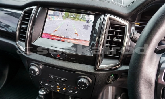 Buy Used Ford Everest White Car in Bangkok in Bangkok Buy Used Ford Everest White Car in Bangkok in Bangkok