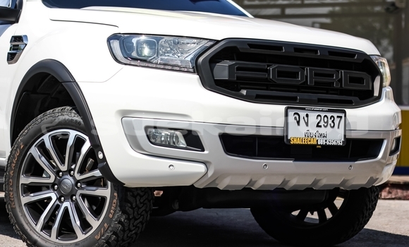Buy Used Ford Everest White Car in Bangkok in Bangkok Buy Used Ford Everest White Car in Bangkok in Bangkok